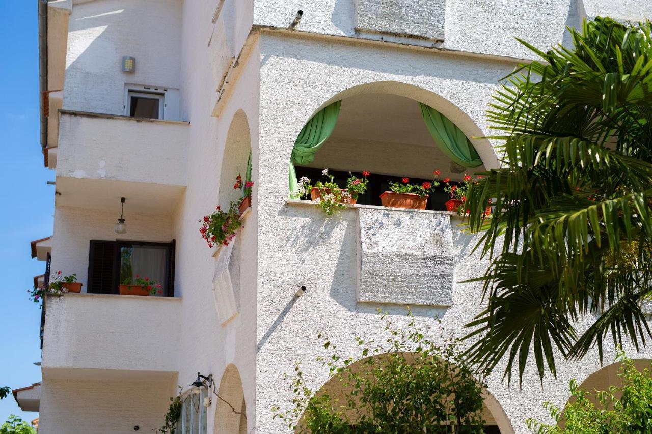 Apartman Mihael Malinska Luaran gambar