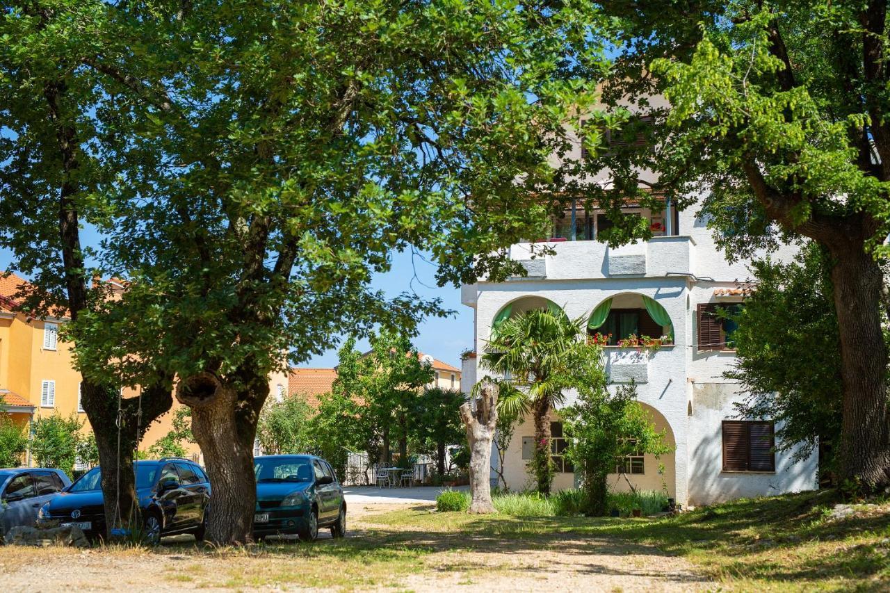 Apartman Mihael Malinska Luaran gambar
